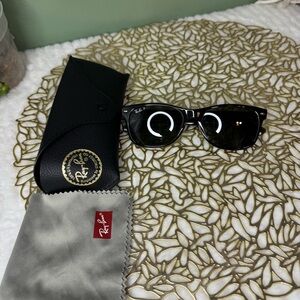 Ray-Ban Classic Black Sunglasses with Case